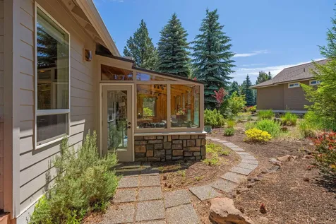 3485 NW Braid Drive Bend OR 97703