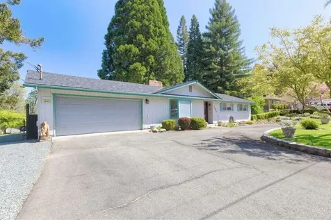 1993 Southgate Way Grants Pass OR 97527