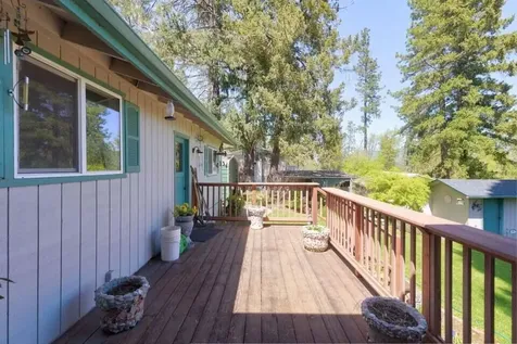 1993 Southgate Way Grants Pass OR 97527