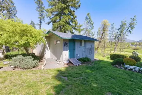 1993 Southgate Way Grants Pass OR 97527