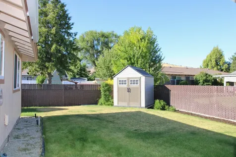 3713 Rio Vista Way Klamath Falls OR 97603