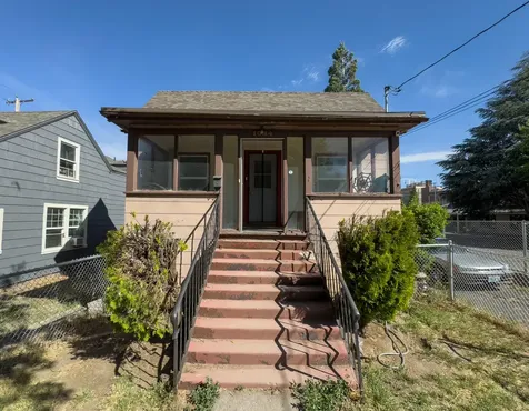 1034 High Street Klamath Falls OR 97601