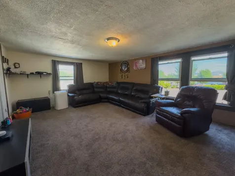 1034 High Street Klamath Falls OR 97601
