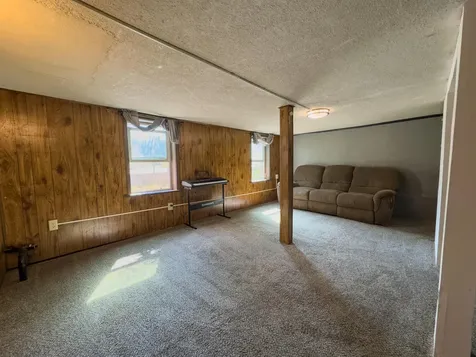 1034 High Street Klamath Falls OR 97601
