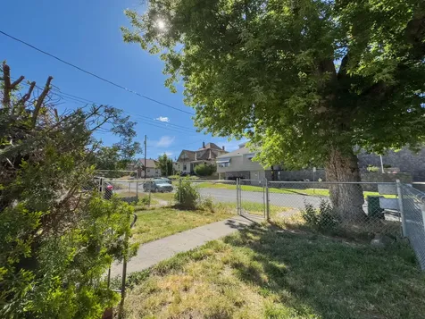 1034 High Street Klamath Falls OR 97601