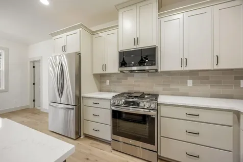 356 Randy Street Ashland OR 97520