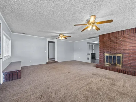 341 Nosler Street Klamath Falls OR 97601