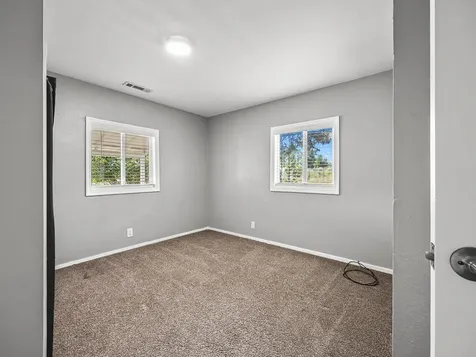 341 Nosler Street Klamath Falls OR 97601