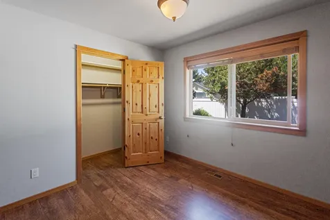 16690 Oakridge Place La Pine OR 97739