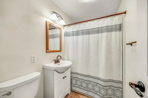 944 Mary Jane Avenue Ashland OR 97520