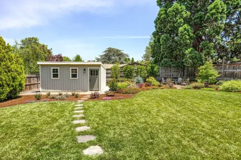 944 Mary Jane Avenue Ashland OR 97520