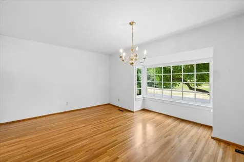 399 Mowetza Drive Ashland OR 97520