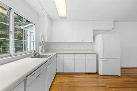 399 Mowetza Drive Ashland OR 97520
