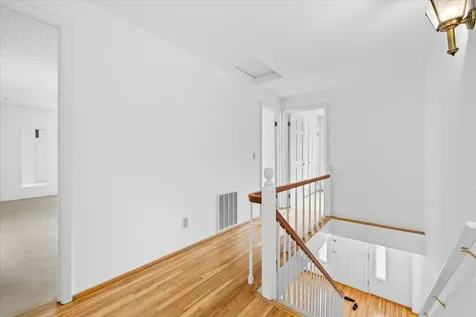 399 Mowetza Drive Ashland OR 97520