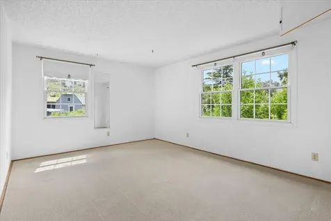 399 Mowetza Drive Ashland OR 97520