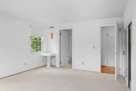 399 Mowetza Drive Ashland OR 97520
