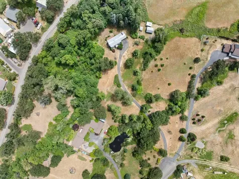 399 Mowetza Drive Ashland OR 97520