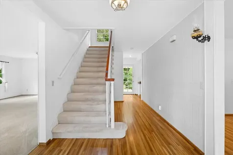 399 Mowetza Drive Ashland OR 97520