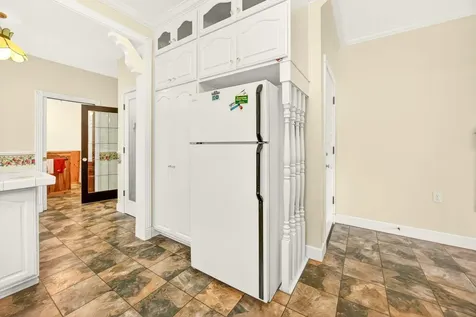 127 4th Avenue Gold Hill OR 97525