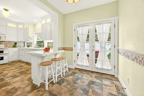 127 4th Avenue Gold Hill OR 97525