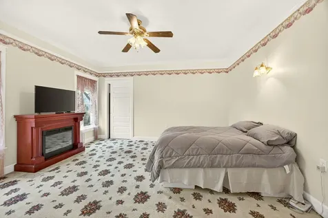 127 4th Avenue Gold Hill OR 97525