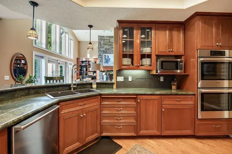 327 Whitestone Drive Grants Pass OR 97527