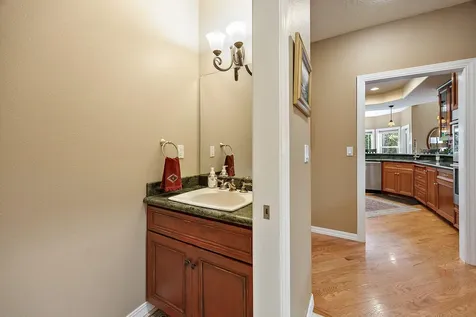 327 Whitestone Drive Grants Pass OR 97527
