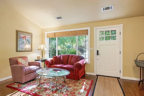327 Whitestone Drive Grants Pass OR 97527