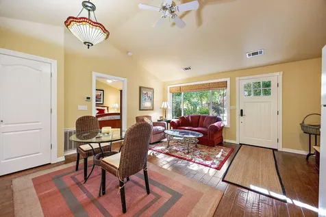 327 Whitestone Drive Grants Pass OR 97527