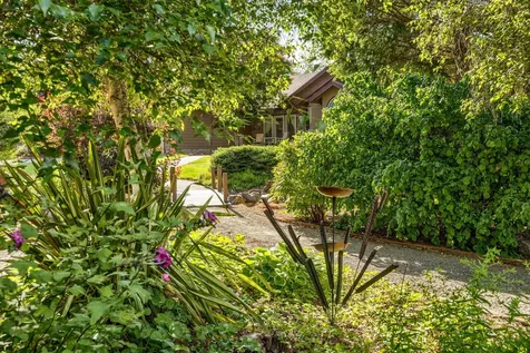 327 Whitestone Drive Grants Pass OR 97527