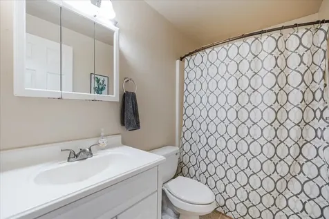2555 SW Timber Avenue Redmond OR 97756