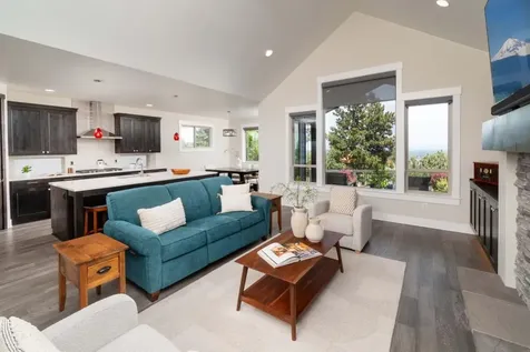3144 NW Hidden Ridge Drive Bend OR 97703