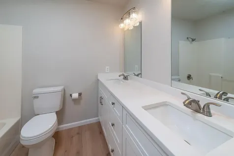 2536 SW Volcano Avenue Redmond OR 97756