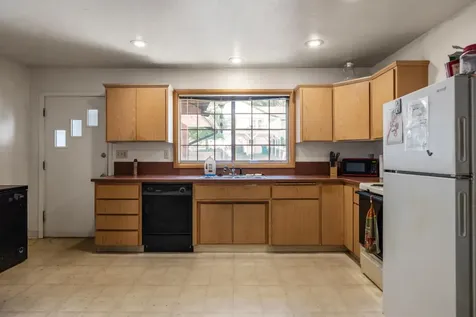 1400 Lakeshore Drive Klamath Falls OR 97601