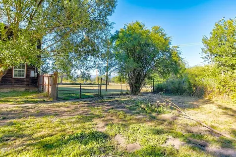 19560 Williams Highway Williams OR 97544
