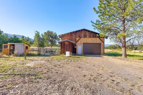 19560 Williams Highway Williams OR 97544