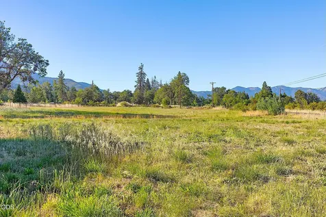 19560 Williams Highway Williams OR 97544