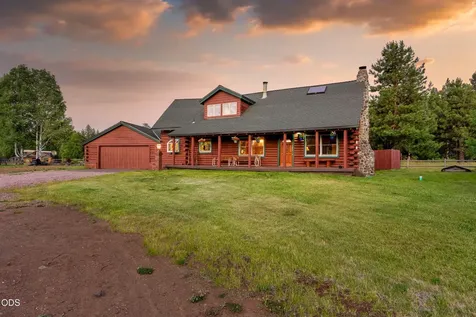 13751 SW Meadow View Drive Camp Sherman OR 97730