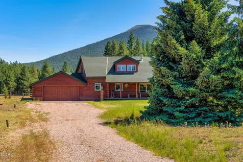 13751 SW Meadow View Drive Camp Sherman OR 97730