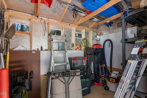 26104 SW Pine Drive Camp Sherman OR 97730