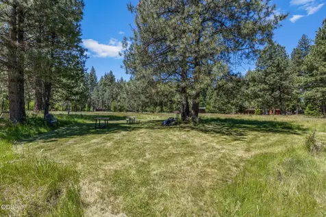 26104 SW Pine Drive Camp Sherman OR 97730