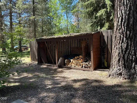 26104 SW Pine Drive Camp Sherman OR 97730