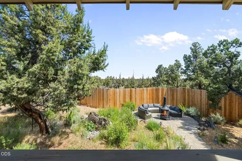 615 NW 89th Street Redmond OR 97756