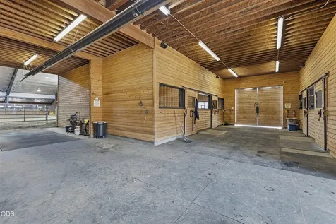 67480 Cloverdale Road Bend OR 97703