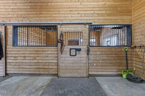 67480 Cloverdale Road Bend OR 97703