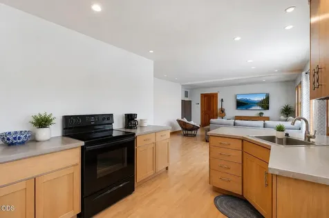 67480 Cloverdale Road Bend OR 97703