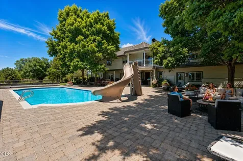 67480 Cloverdale Road Bend OR 97703