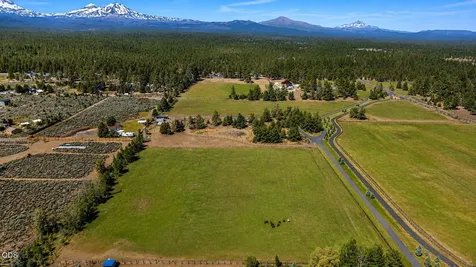 67480 Cloverdale Road Bend OR 97703
