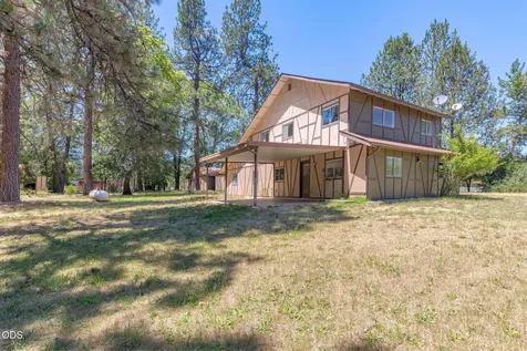 925 Meadow View Drive Williams OR 97544