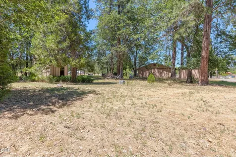 925 Meadow View Drive Williams OR 97544